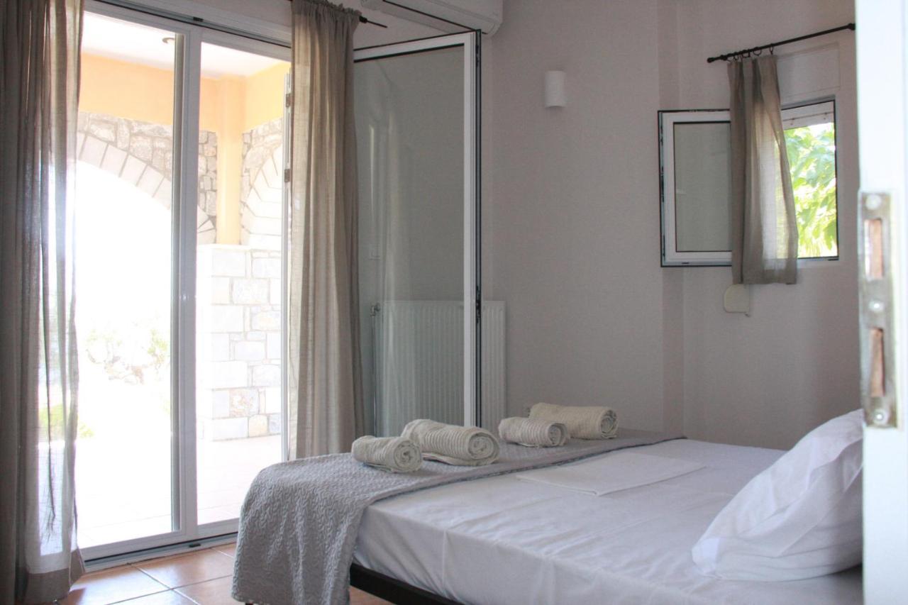 Sea And Mountain View Villa Kalamata Ngoại thất bức ảnh