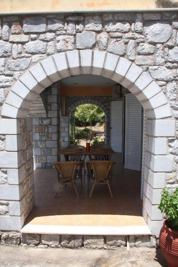 Sea And Mountain View Villa Kalamata Ngoại thất bức ảnh