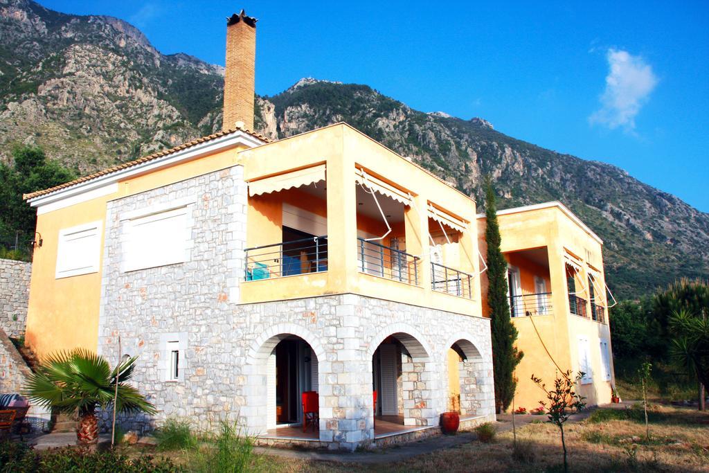 Sea And Mountain View Villa Kalamata Ngoại thất bức ảnh